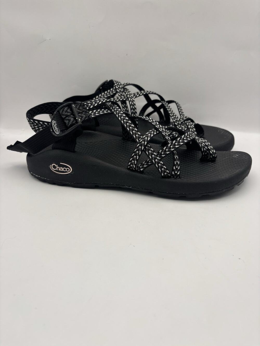 Chacos Z/X2 Black White Sandals Women Size 9
